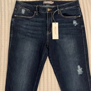 Just USA distressed jeans, dark wash, size 32, stretch, NWT